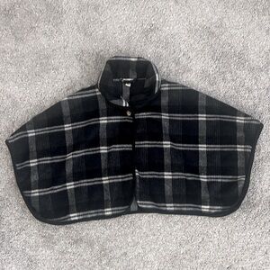 Child Shaw/Poncho/Open arm cardigan